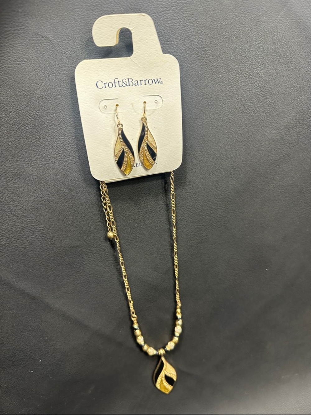 Croft & Barrow Gold and Black Leaf Pendant Necklace with Matching Earrings.
